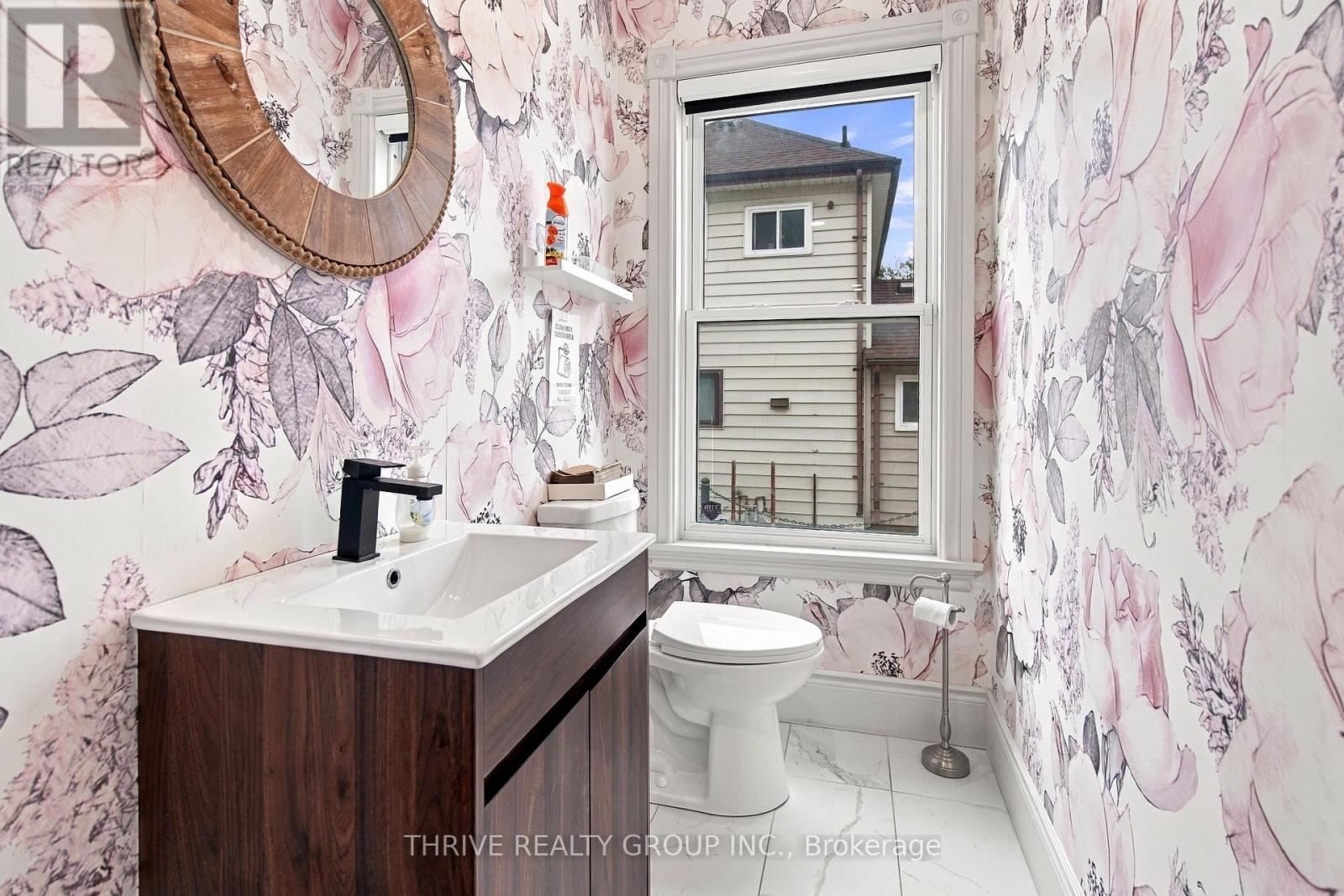 4420 Colonel Talbot Road — photo 17