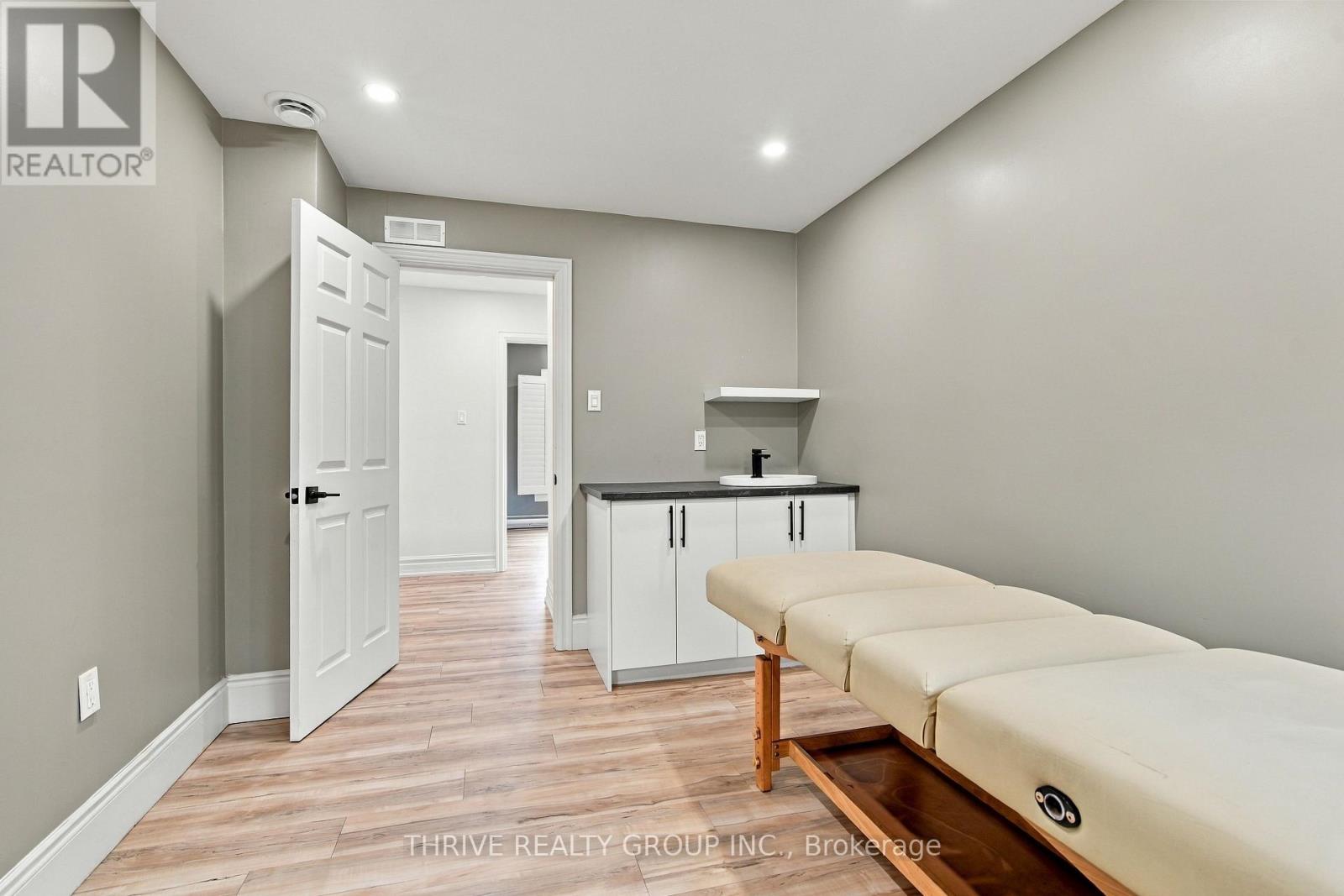 4420 Colonel Talbot Road — photo 25