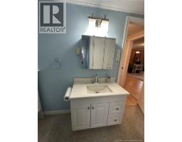 18 Hazelton Road, photo 12
