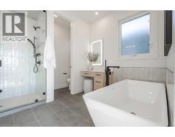 44 Collingwood Place NW - photo 30