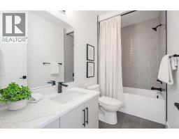 44 Collingwood Place NW - photo 36