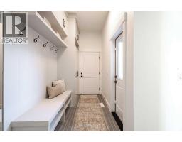 44 Collingwood Place NW - photo 21