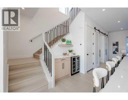 44 Collingwood Place NW - photo 22