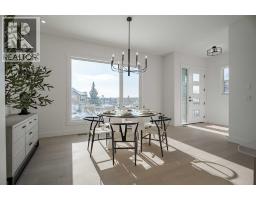 44 Collingwood Place NW - photo 24