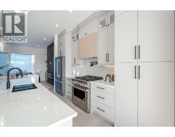 44 Collingwood Place NW - photo 9