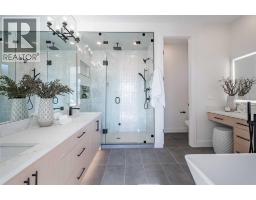 44 Collingwood Place NW - photo 27