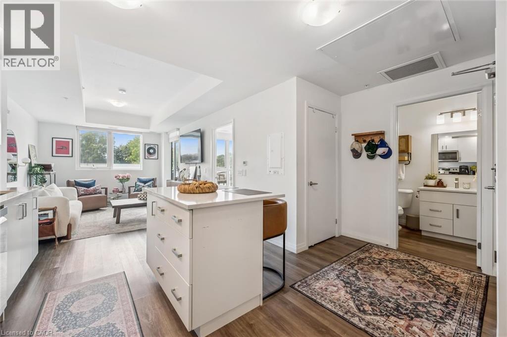 108 Garment Street — photo 10