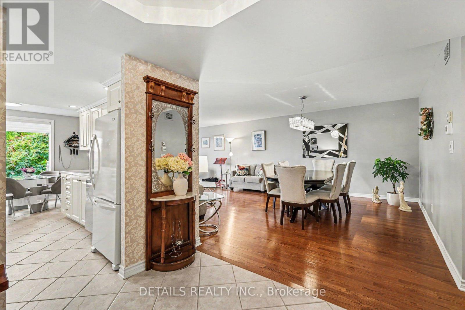#1D 61 ROBSON COURT - Image 14