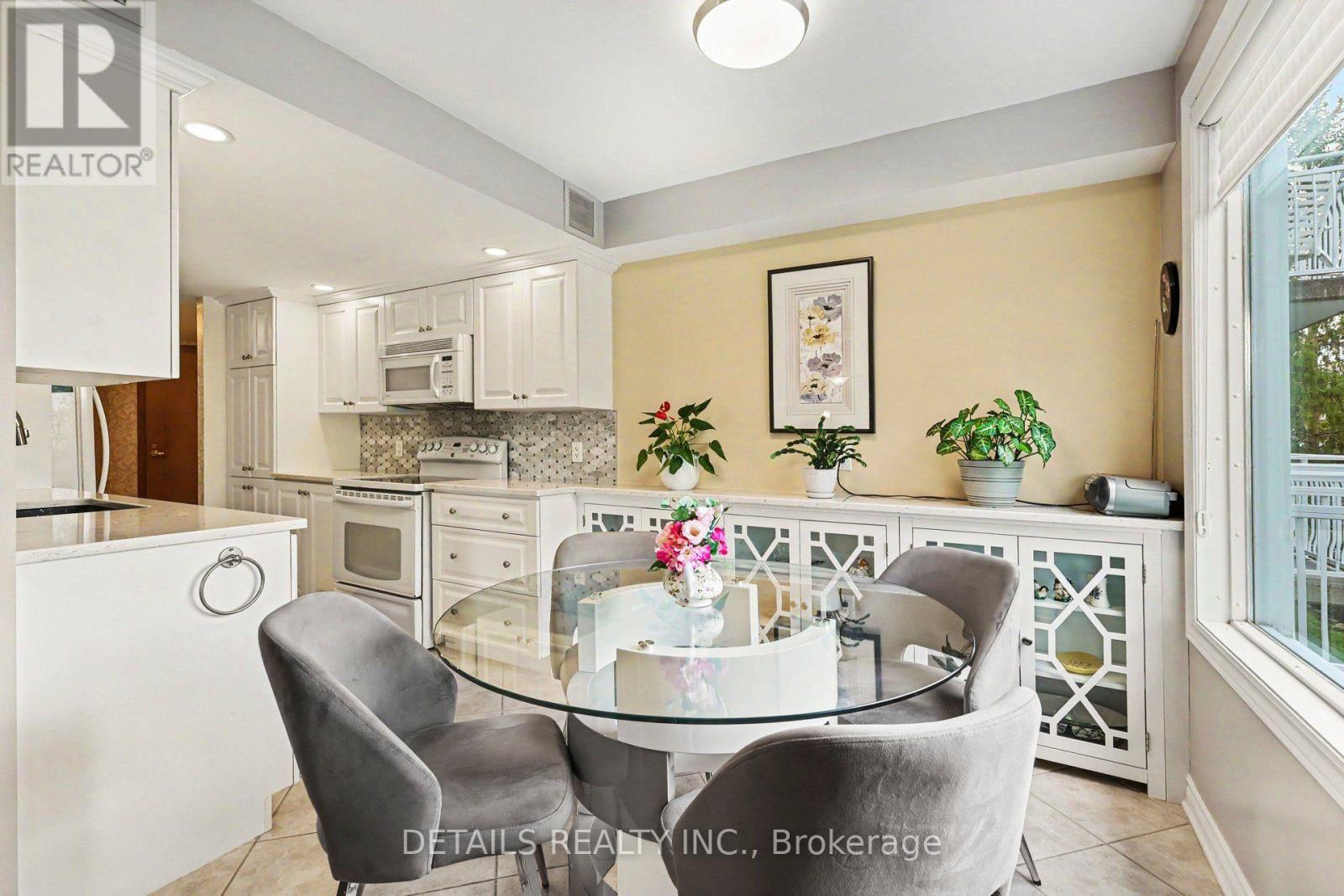 #1D 61 ROBSON COURT - Image 18