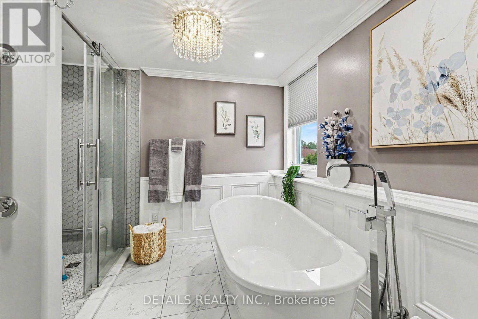 #1D 61 ROBSON COURT - Image 23