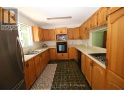 Bathroom - 214 Arcand Road, North Grenville, ON K0G1J0 Photo 10