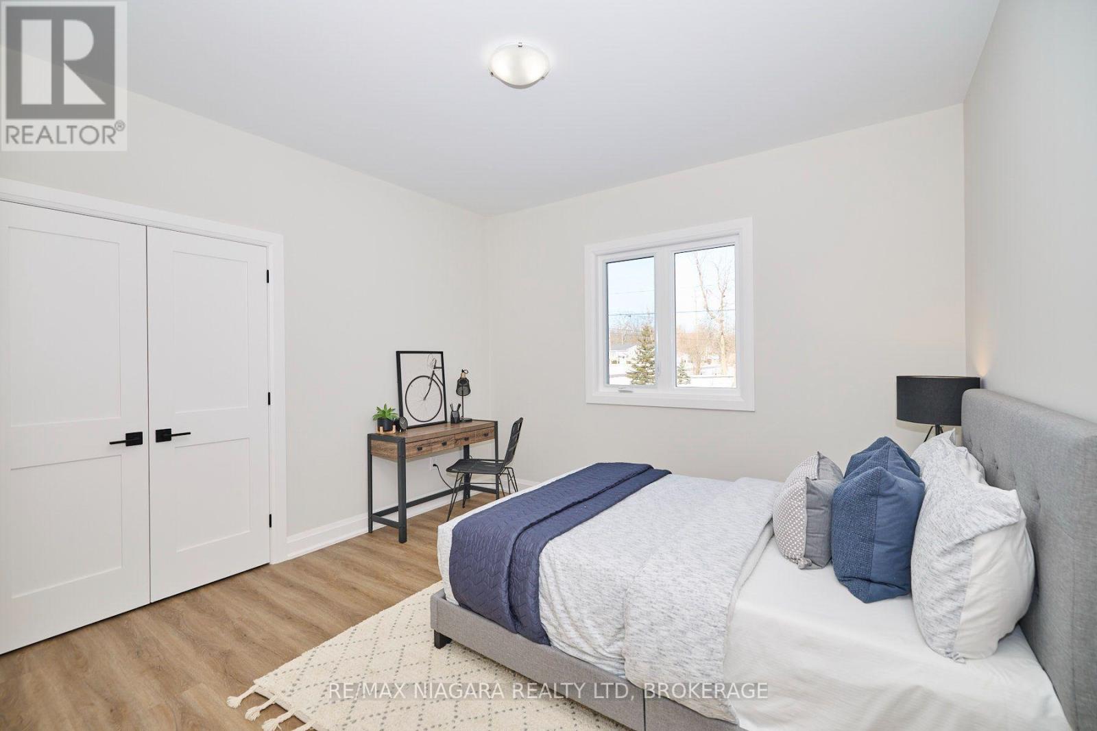 196 BERNARD AVENUE - 7