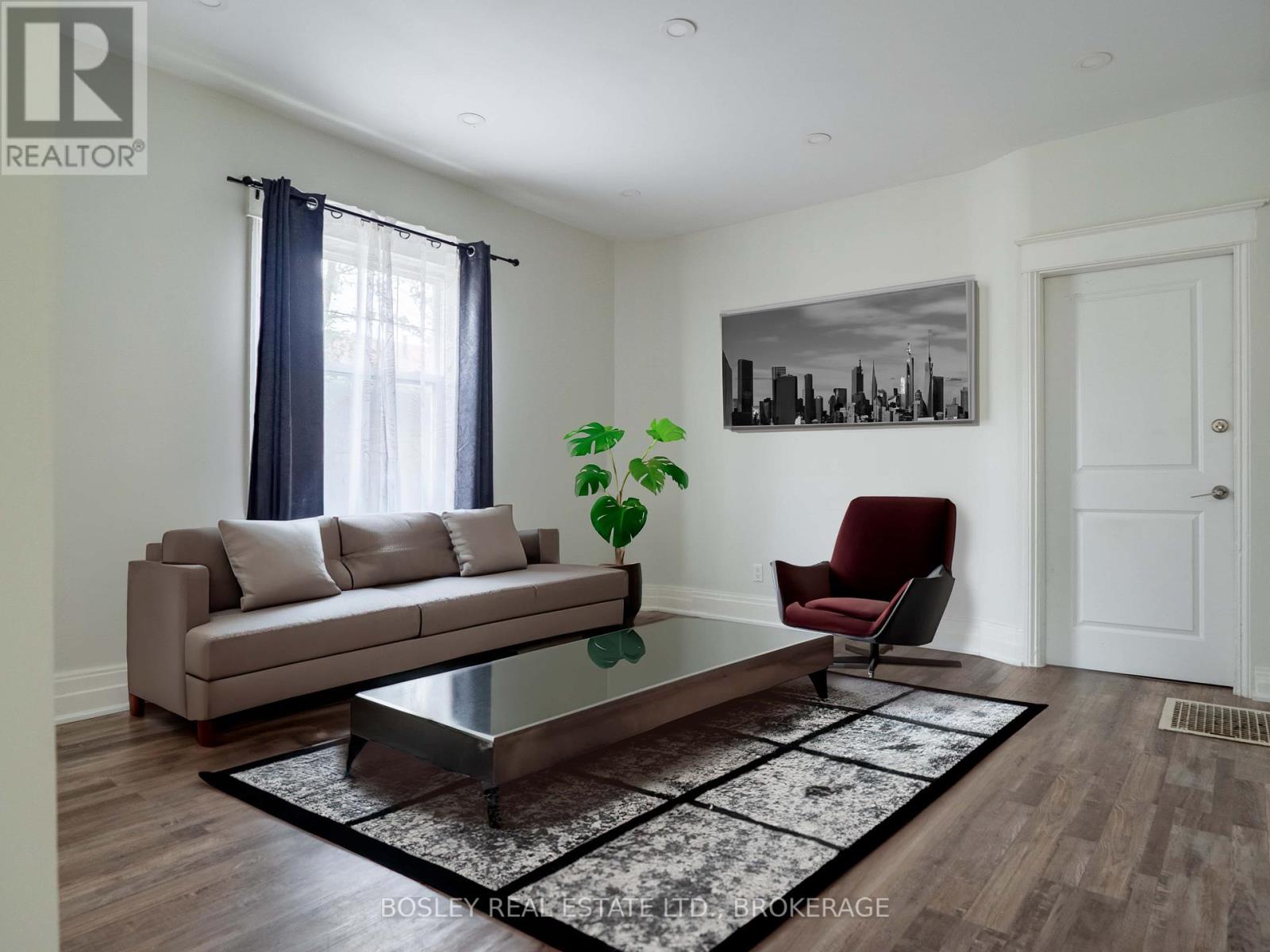 5 Herrick Avenue — photo 7
