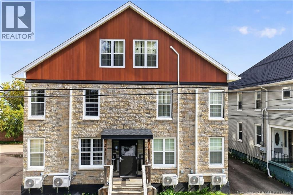 371 Lutz Street - 2
