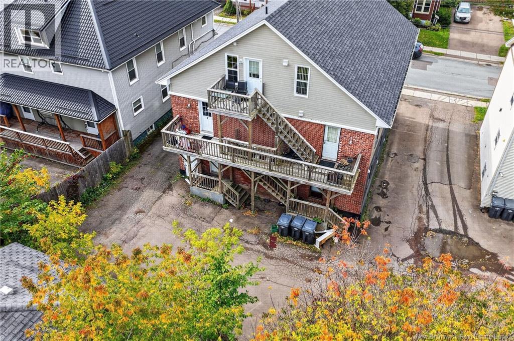 371 Lutz Street - 9