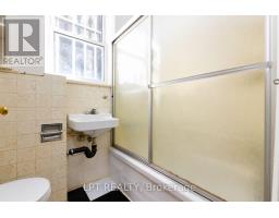A - 627 Crawford Street, Toronto, ON M6G3K1 Photo 15