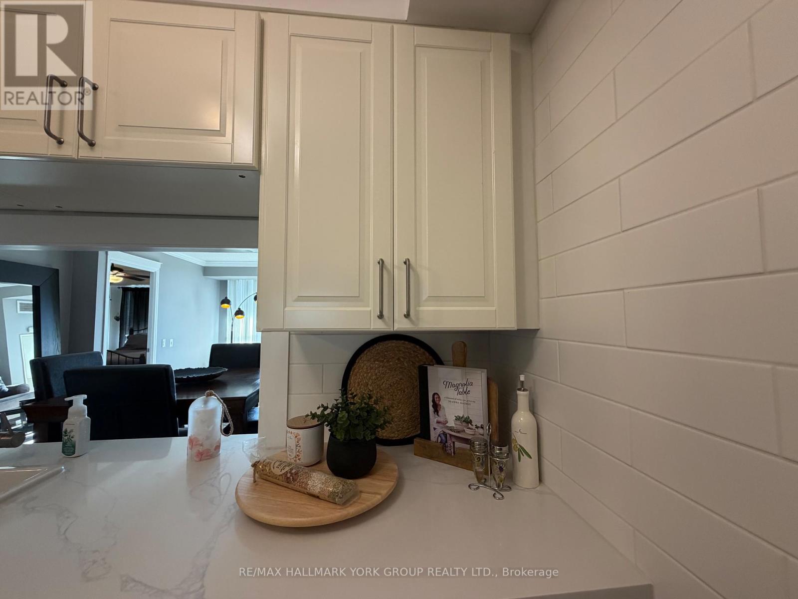 912- 1200 The Esplanade Road North, Pickering, ON photo 11