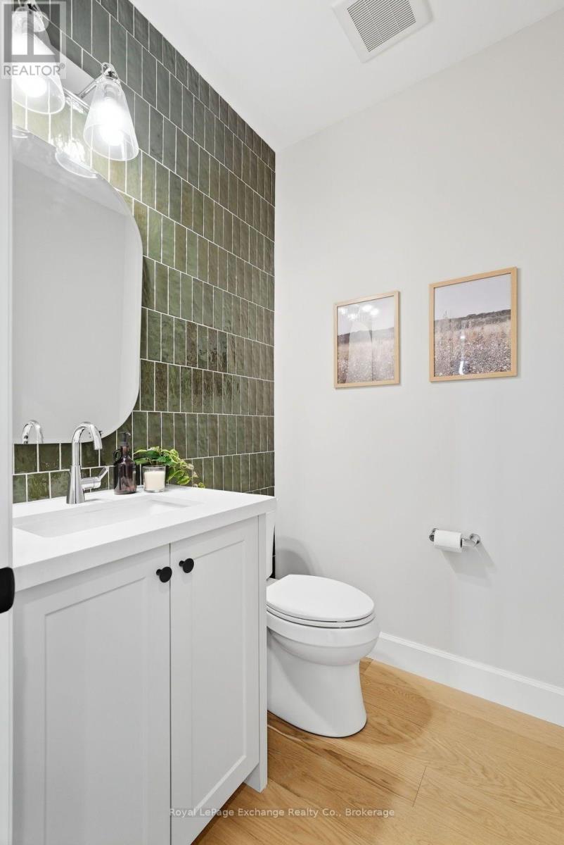 104 BUTTERNUT COURT - 20