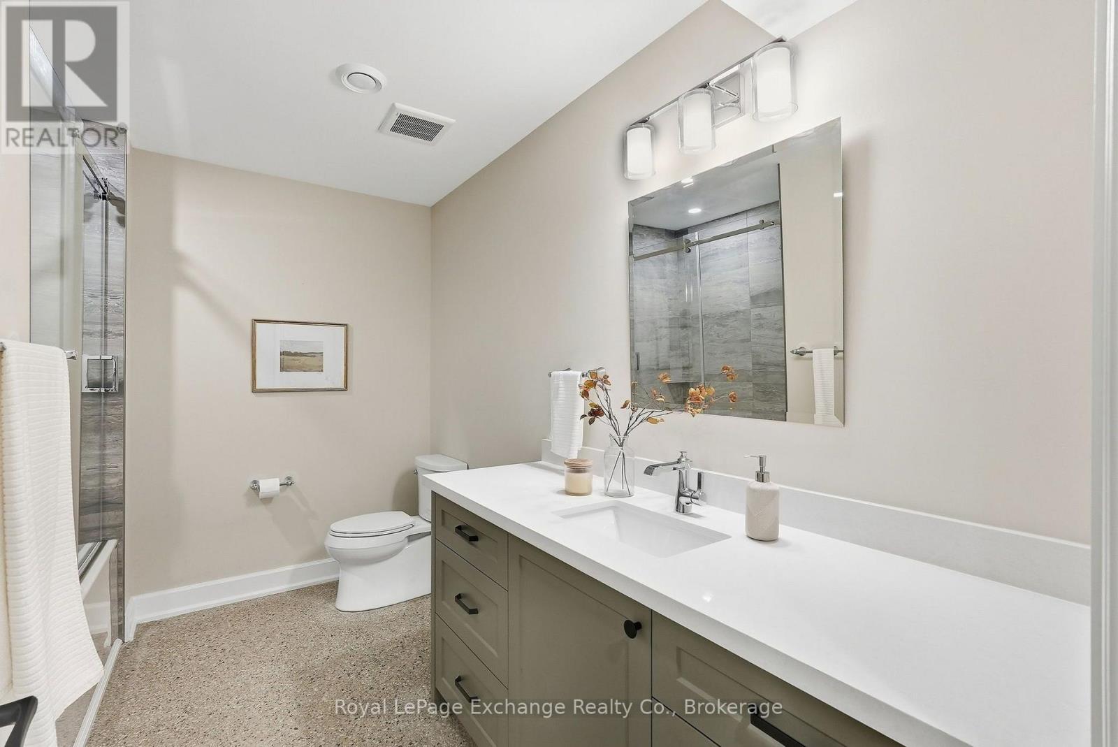 104 BUTTERNUT COURT - Image 33