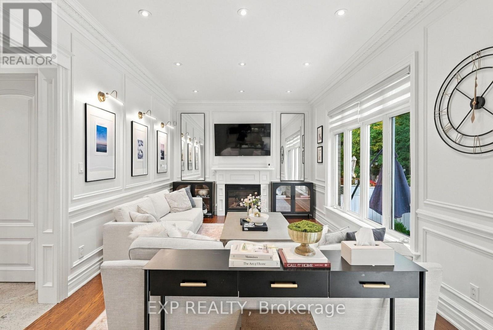 412 Manhattan Drive, Markham, ON photo 9