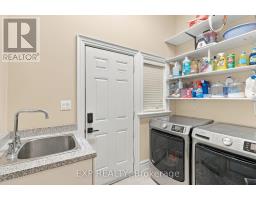 Laundry room - 412 Manhattan Drive, Markham, ON L3P7G8 Photo 10