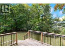 8 Pinecone Avenue, Tiny, ON L9M0J2 Photo 18
