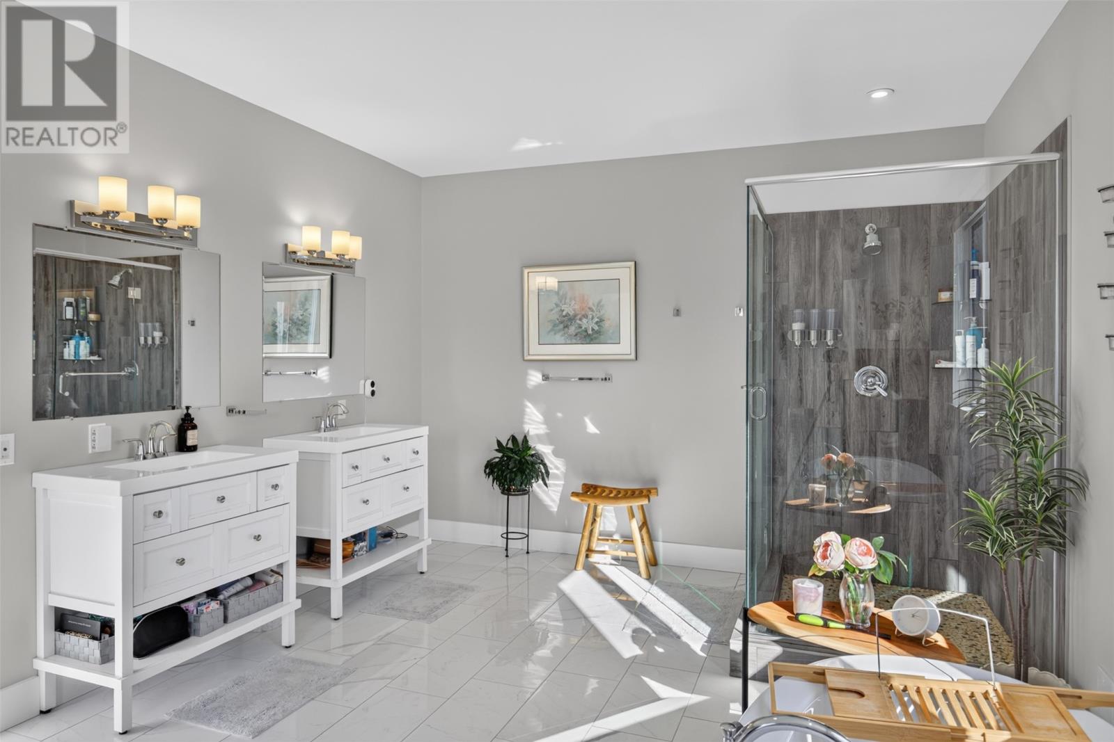 34 EDGEWATER Lane - 23
