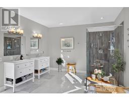 34 Edgewater Lane thumbnail 23