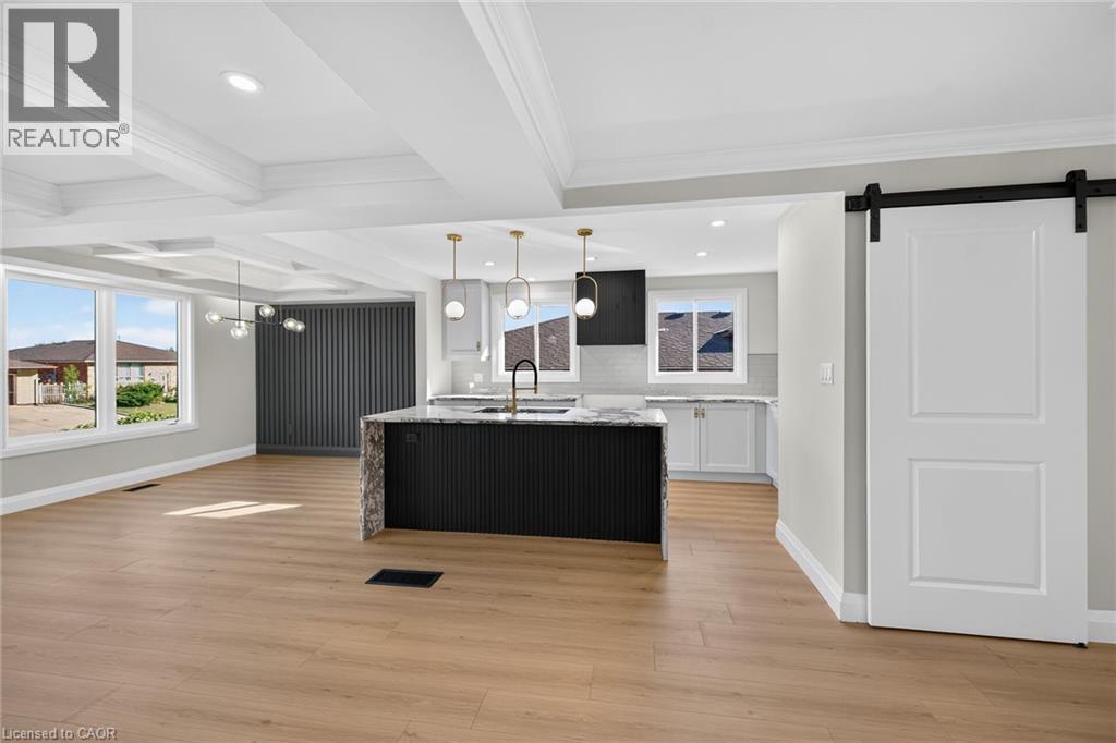 100 MARCELLA Crescent - Image 8