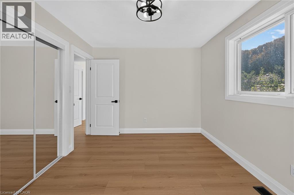 100 MARCELLA Crescent - Image 25