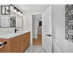 100 Marcella Crescent, Hamilton, ON L8K6G1 Photo 44