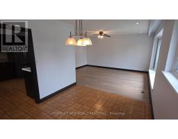 26 Murchison Crescent N, Toronto, ON M9V3P6 Photo 10