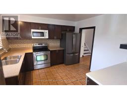 26 Murchison Crescent N, Toronto, ON M9V3P6 Photo 11