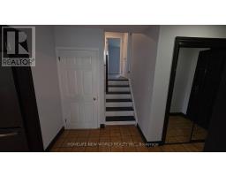 26 Murchison Crescent N, Toronto, ON M9V3P6 Photo 18