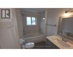 26 Murchison Crescent N, Toronto, ON M9V3P6 Photo 19