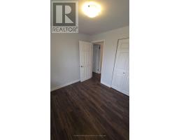 26 Murchison Crescent N, Toronto, ON M9V3P6 Photo 32