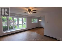 Recreational, Games room - 26 Murchison Crescent N, Toronto, ON M9V3P6 Photo 7