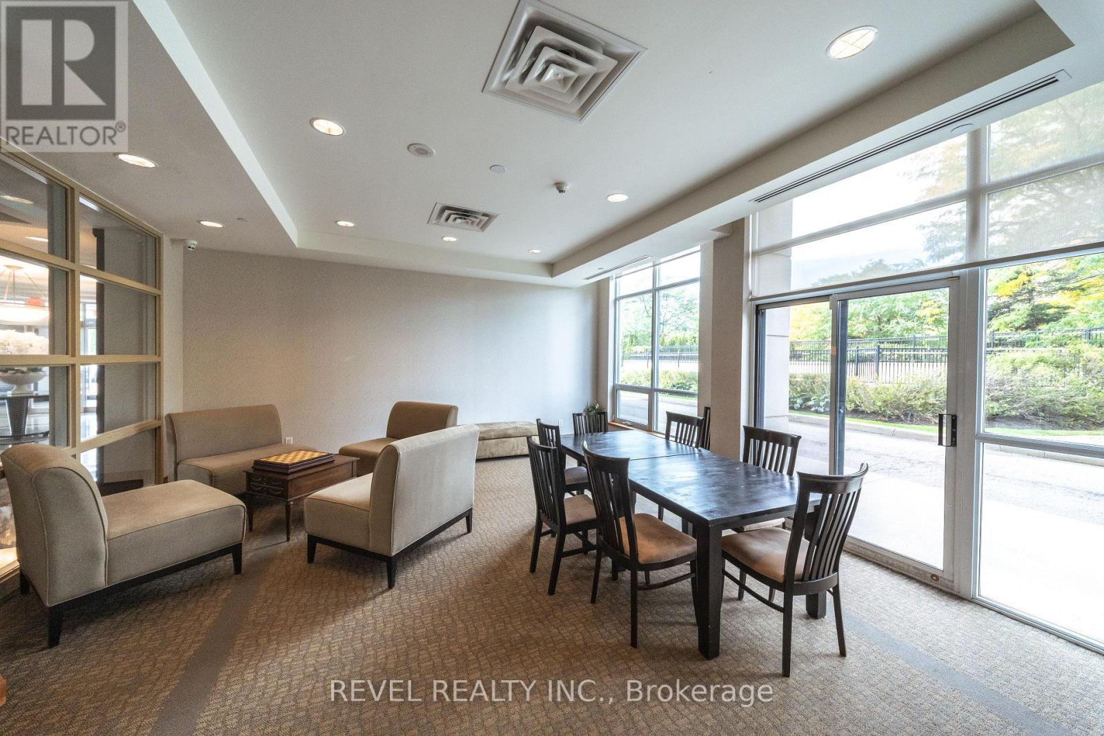 #603 1403 ROYAL YORK ROAD - 28