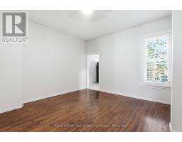 Bedroom - 51 Wellington Street N, Hamilton, ON L8R1M9 Photo 9