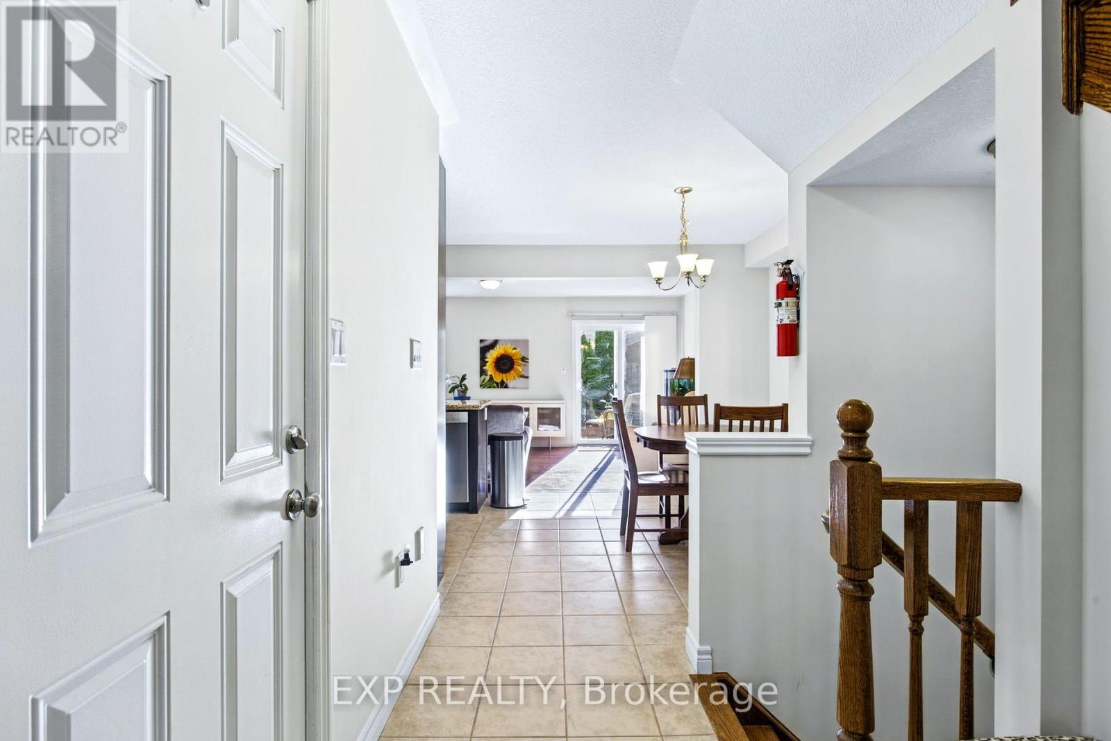 184 Pelech Crescent, Hamilton, ON photo 6