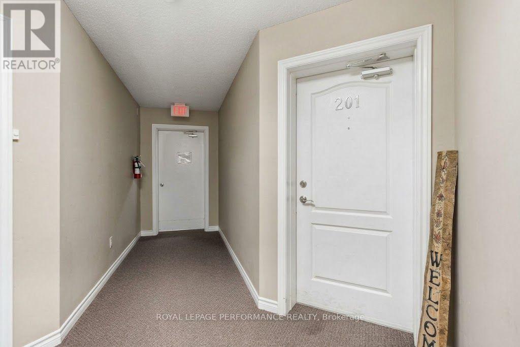 770 Principale Street — photo 16