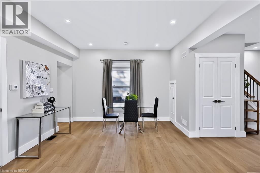 9 WALTER Street - Image 8