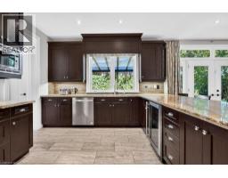 5pc Ensuite bath - 225 Lakeside Avenue, Burlington, ON L7N1Y4 Photo 11