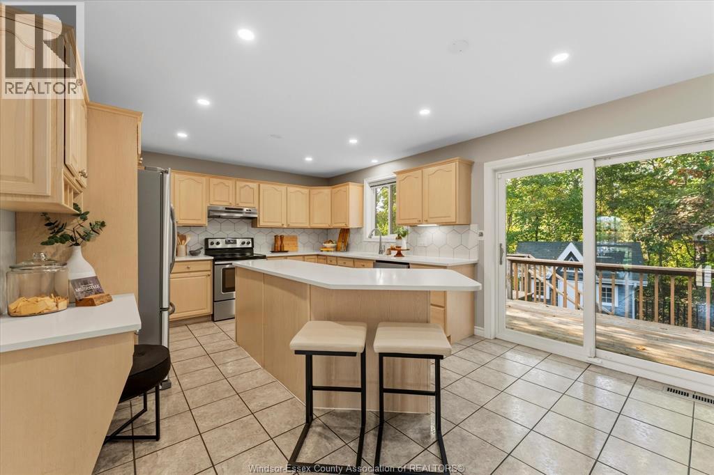 6209 WALES COURT - 12