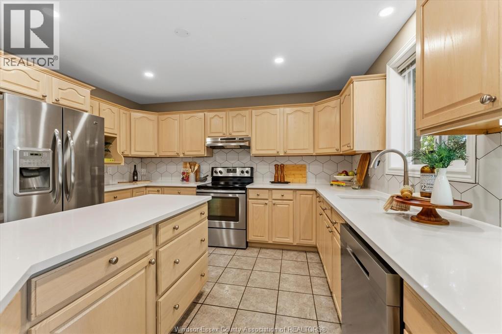 6209 WALES COURT - 13