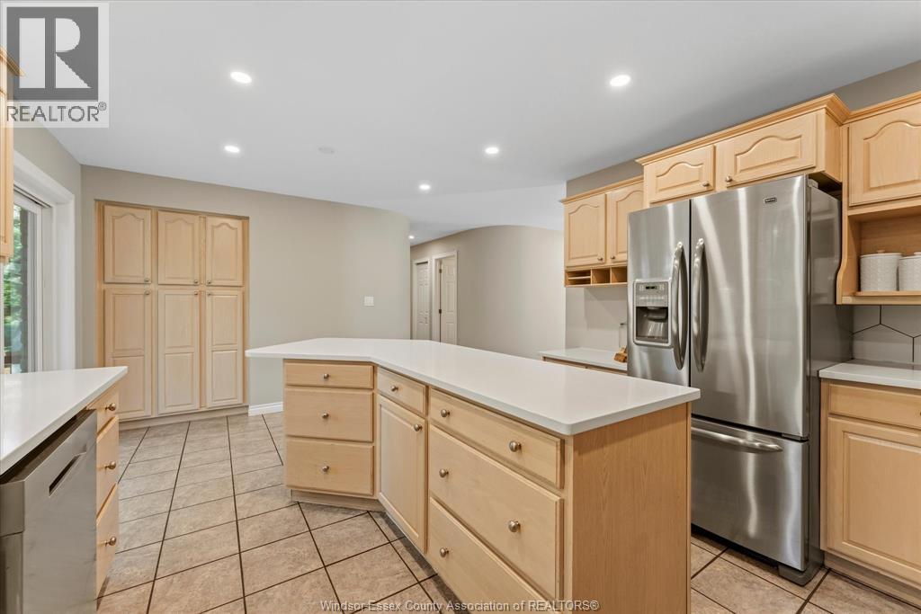 6209 WALES COURT - 14