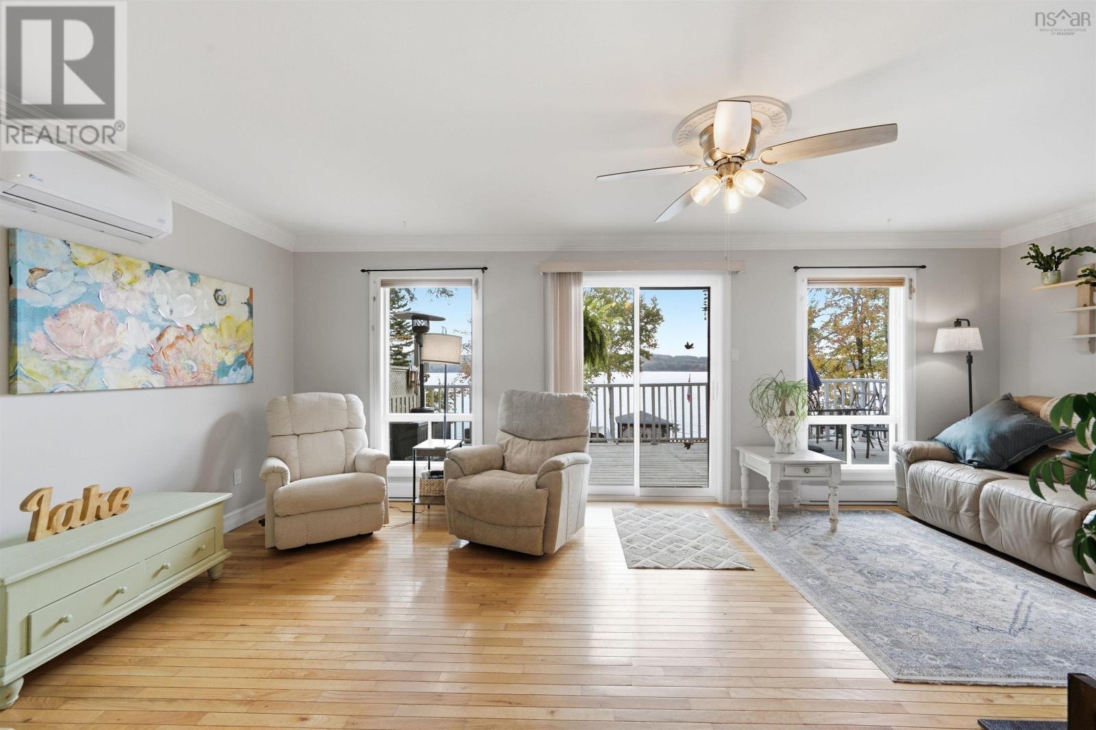 450 Lakeside Drive - 11