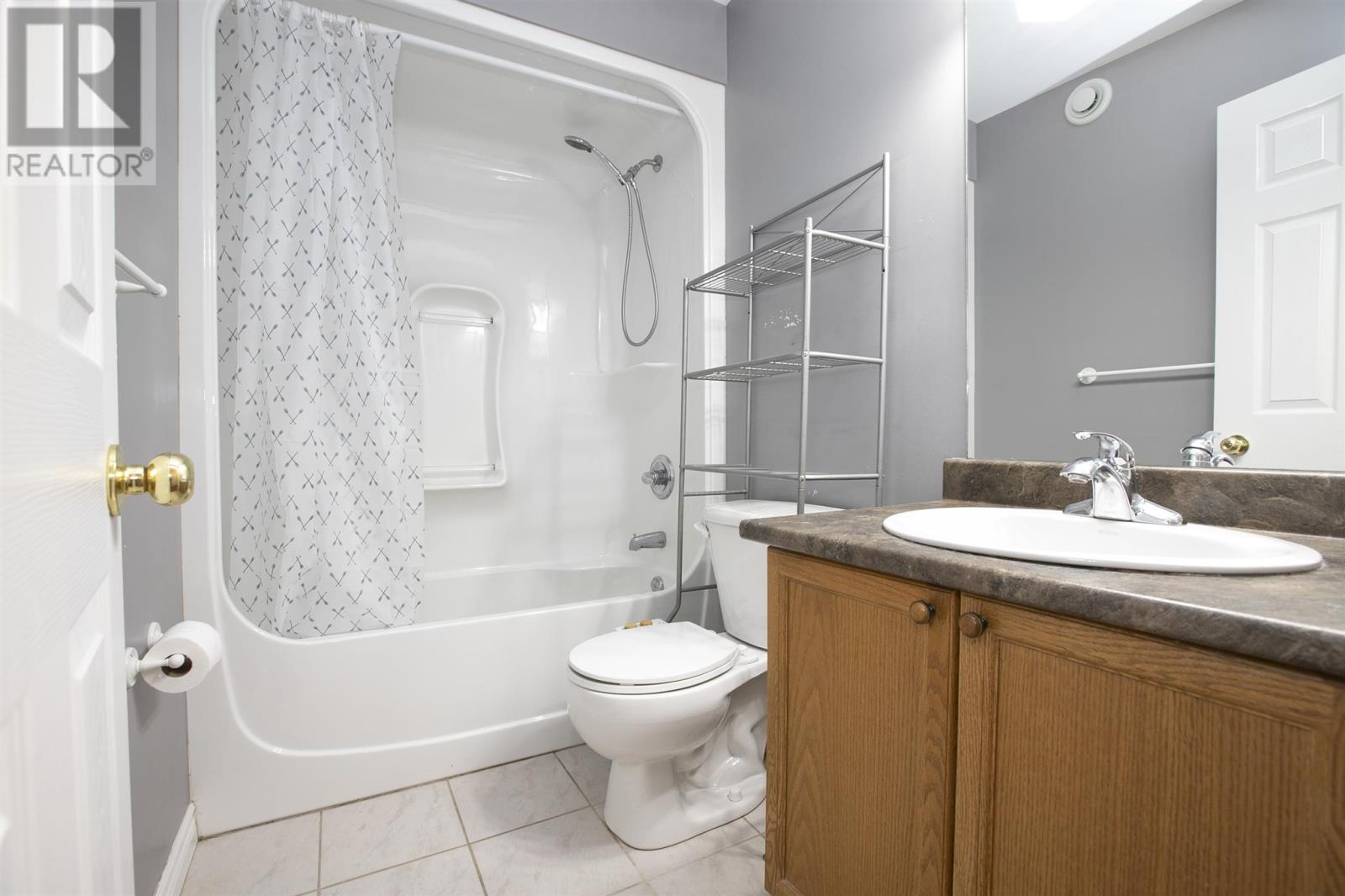 28 Assunta DR - Image 25