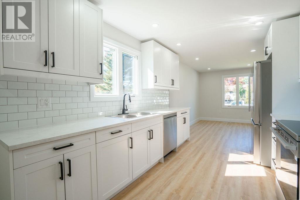 11 Glenwood AVE - 15