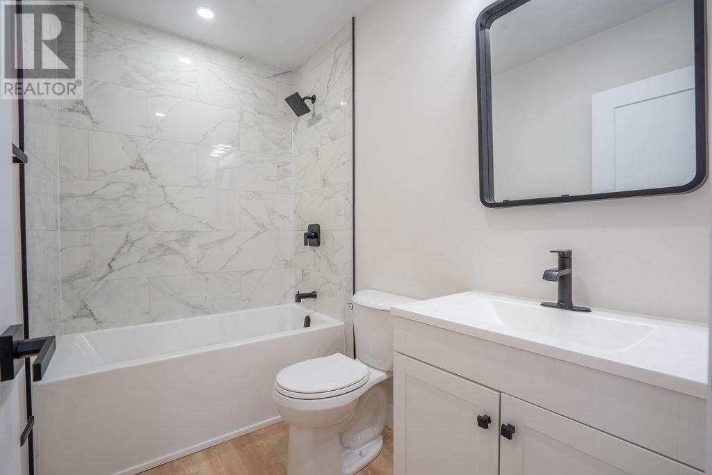 11 Glenwood AVE - 21